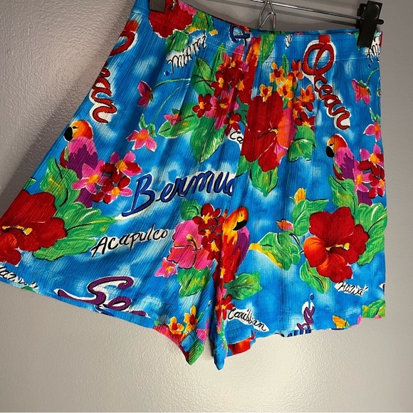 Carole Little Sport Petites Tropical Shorts - Picture 2 of 7
